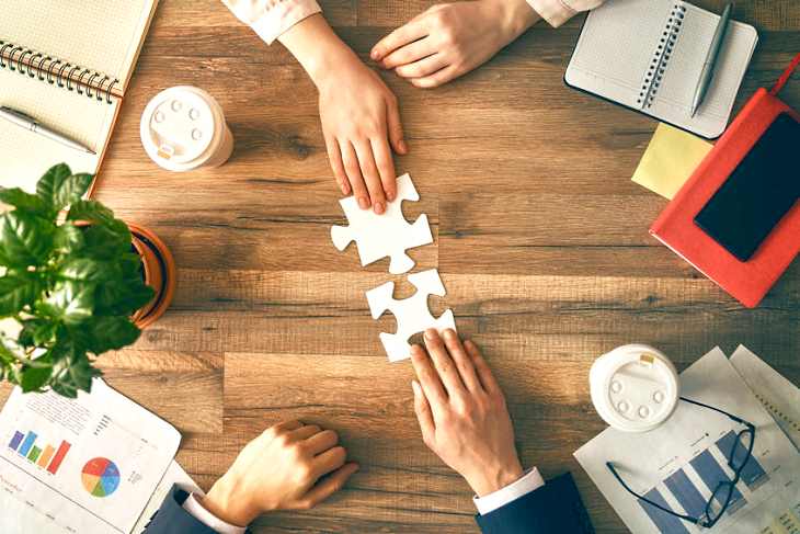 Enterprise File Tranfer (EEFT) und Kunden MFT-Software-Unternehmen 2 Vertrieb von Systematik GmbH